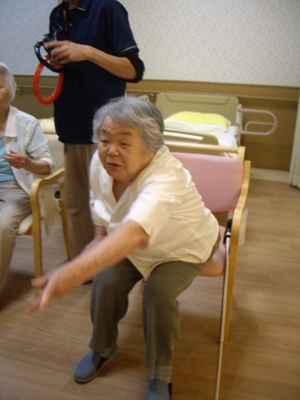 IMGP0420 e1566355192769 - デイサービス令和、初の夏祭り （輪投げ＆射的編)