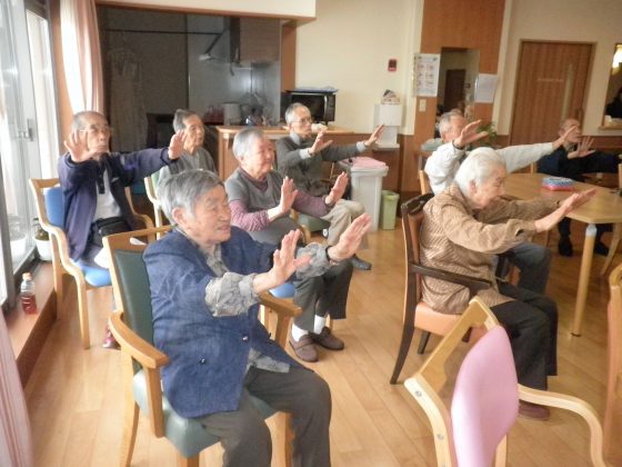 P5140121 - 朝の体操♪