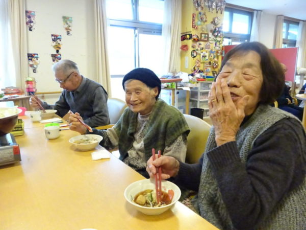 DSC09034 600x450 - 伊賀CHデイ　忘年会