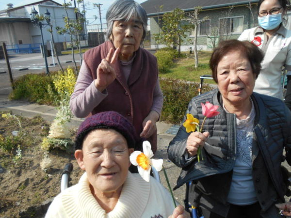 DSCN5281 600x450 - ようやく春らしい天気になってきました⚘
