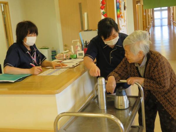 016 600x450 - お手伝い