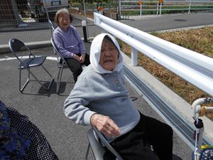 DSCN0956 R - 日向ぼっこ🌞