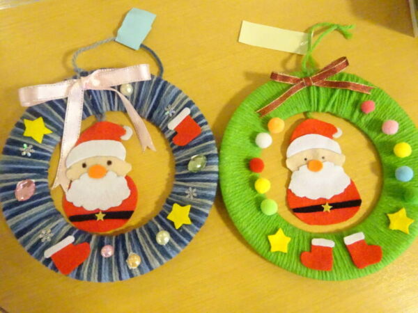 DSC03002 600x450 - 伊賀CHデイ ☆11月の手芸『サンタのリース』