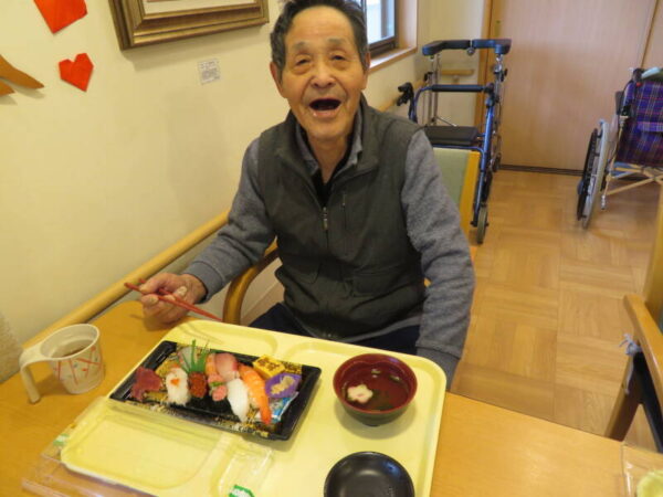 003 7 600x450 - 忘年会✨✨✨✨