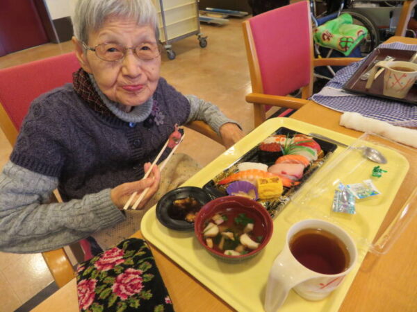 009 6 600x450 - 忘年会✨✨✨✨