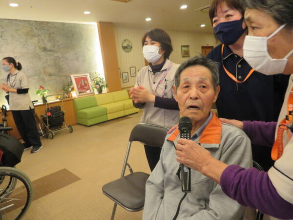 048 2 600x450 - 🎀12月お誕生日会🎀