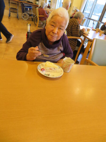 064 3 450x600 - 忘年会✨✨✨✨