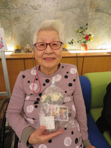025 450x600 - 1月お誕生日会