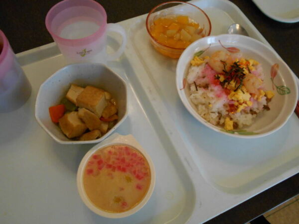 DSCN0728 600x450 - ひなまつり♪