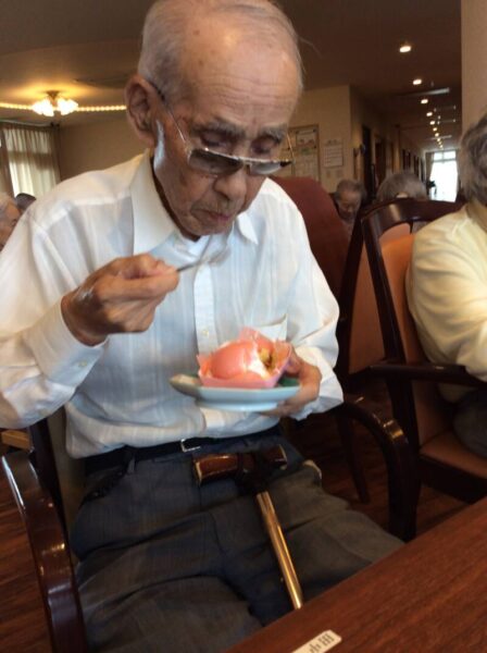 IMG 0411 448x600 - 8月のお誕生日会！！