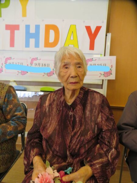 IMG 0252 LI 450x600 - 9月お誕生日会