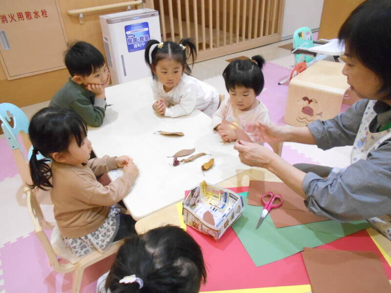 DSCN4993 800x600 - みんなで集中、やる気の知育！