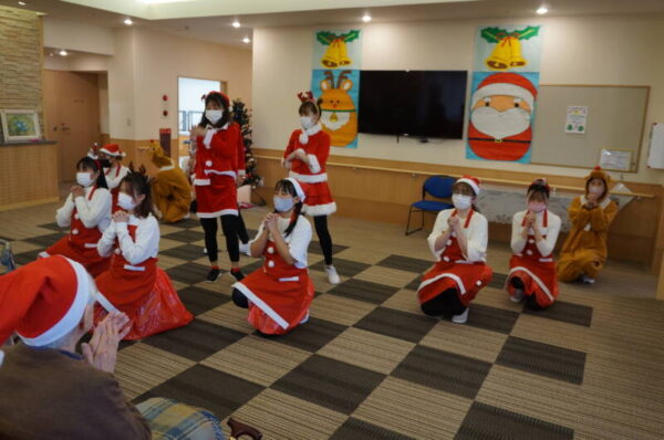 DSC07496 600x398 - クリスマス会🎅