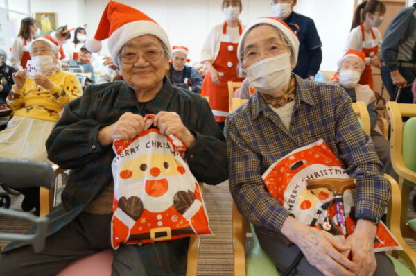 DSC07646 600x398 - クリスマス会🎅