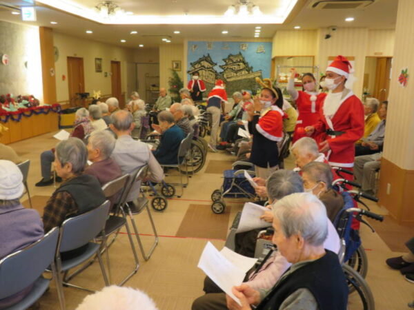 IMG 0986 600x450 - クリスマス会