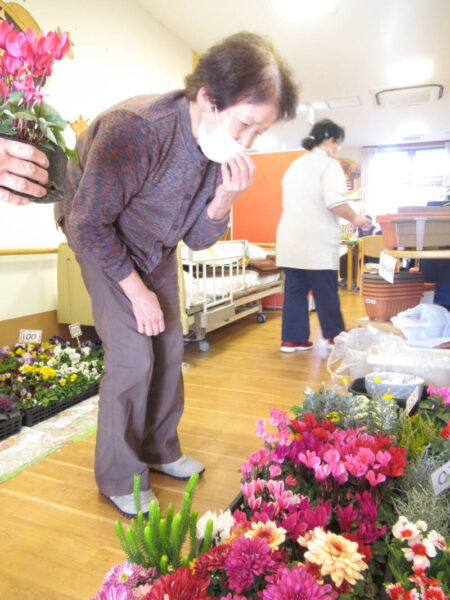 伊賀CHデイ☆今月の手芸『寄せ植え』 IMG 2874 450x600 - 伊賀CHデイ☆今月の手芸『寄せ植え』