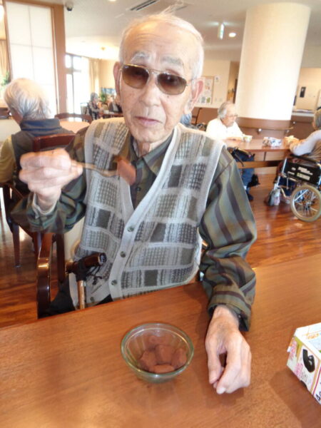 DSC00268 450x600 - バレンタインカフェ🤍💜