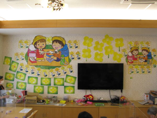 IMG 1072 600x450 - 3月の壁面制作
