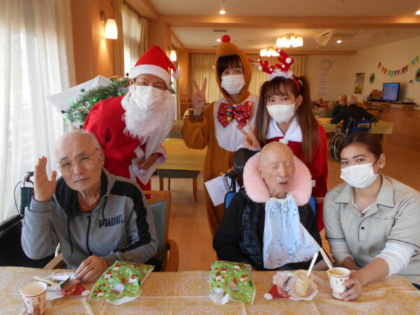 DSCN8348 600x450 - クリスマス会　2022
