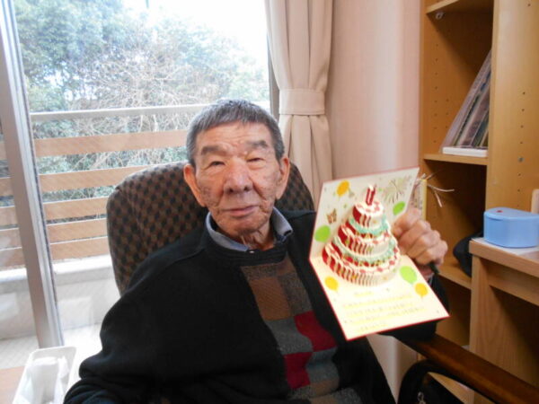 DSCN8488 600x450 - 雪解けと誕生日会の様子