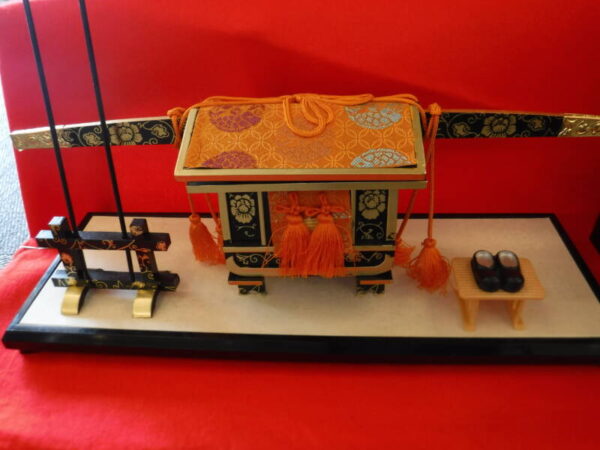 DSCF1153 600x450 - ひな壇飾り