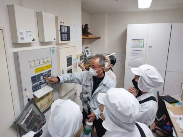 IMG 20230213 145606 600x450 1 - 防火訓練を行いました。