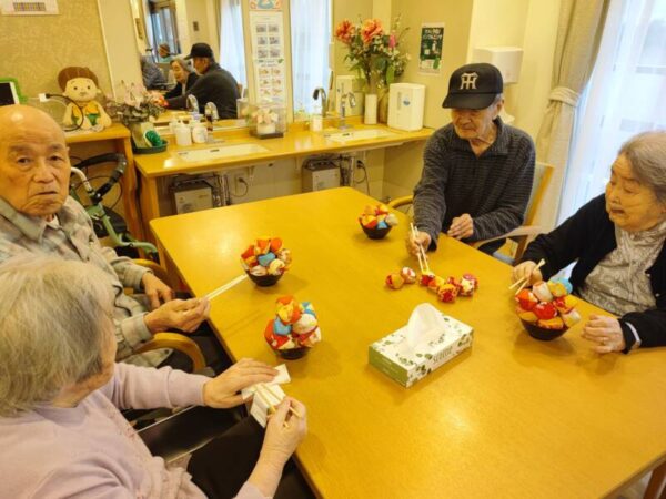 IMG 20230224 141654 600x450 1 - 🍰2月お誕生会🍰