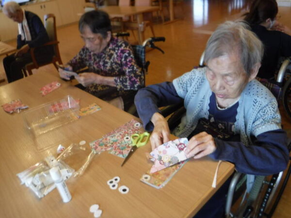 DSCF1385 600x450 - 鯉のぼり作り☆