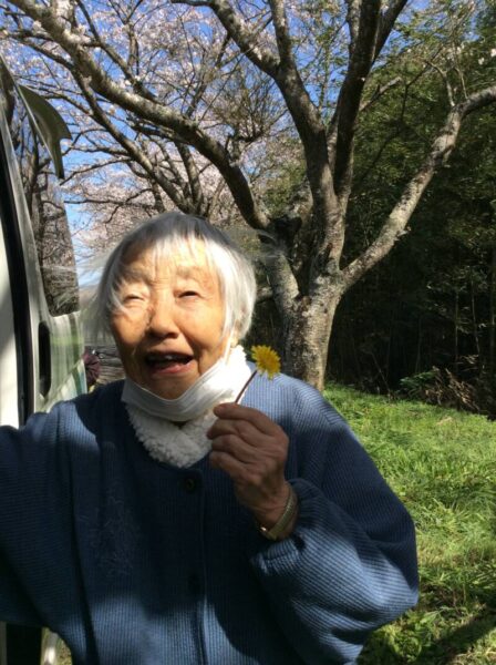 IMG 0231 448x600 - 🌸お花見🌸