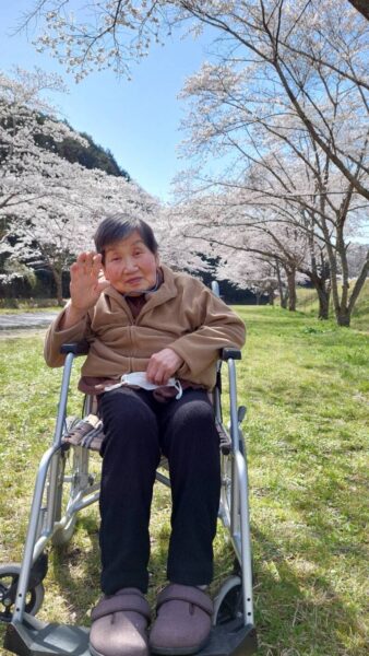 IMG 2194 338x600 - 🌸お花見🌸