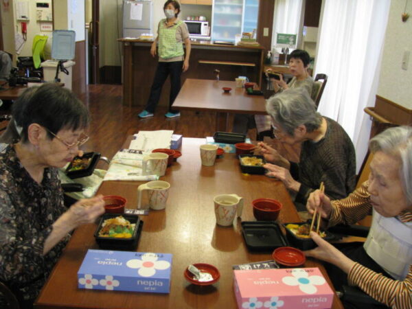 鴻之台ケアホーム 10周年突入です。 IMG 3588 600x450 - 鴻之台ケアホーム 10周年突入です。