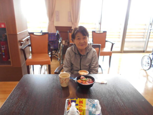 敬老祝賀会 DSCN9771 600x450 - 敬老祝賀会