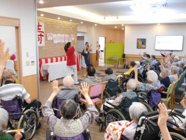 DSCN9795 1 600x450 - 敬老祝賀会
