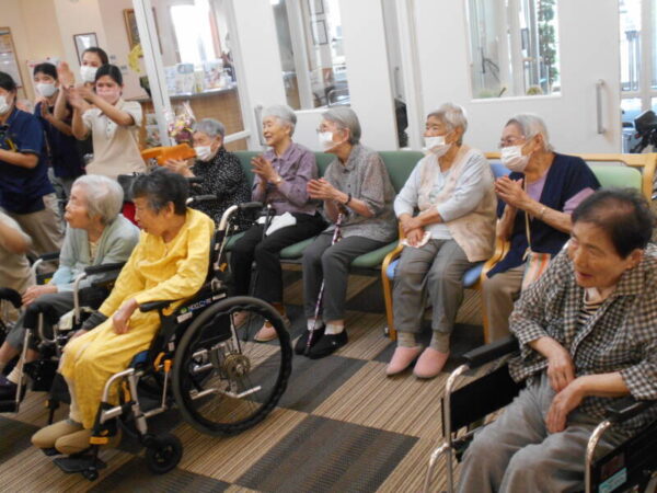 敬老祝賀会 DSCN9831 600x450 - 敬老祝賀会