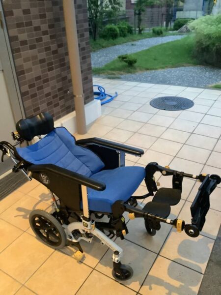 IMG 1367 450x600 - 車いすのエレベーティング機能