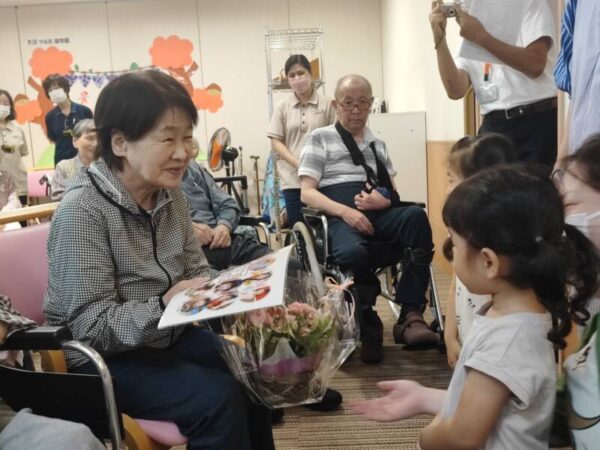 IMG 20230914 130931 600x450 - 敬老祝賀会