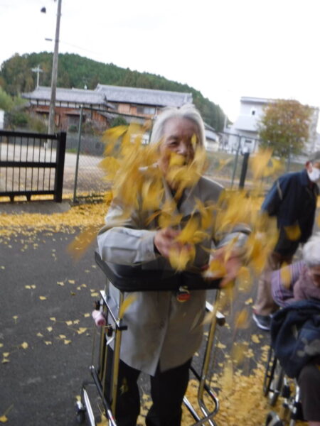 DSCF3363 450x600 - 秋が深まり