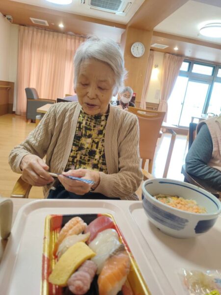 IMG 20240222 112430 450x600 - 🍣お楽しみ昼食🍣