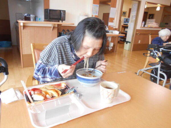 DSCN9239 600x450 - 🍣お楽しみ昼食🍣