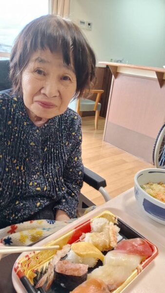 IMG 20240222 112823 338x600 - 🍣お楽しみ昼食🍣