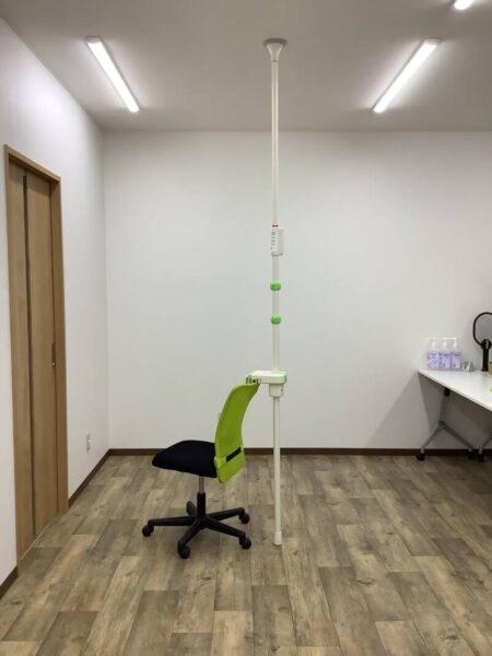 Image 20240415 184945 571 450x600 - 浴槽用の手すりを利用して安全に入浴をしませんか？