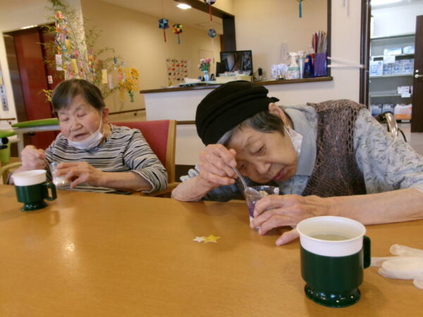 102 0220 600x450 - お誕生日＆カフェ