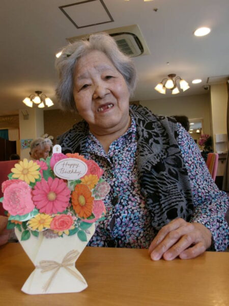 102 0221 e1719984464737 450x600 - お誕生日＆カフェ