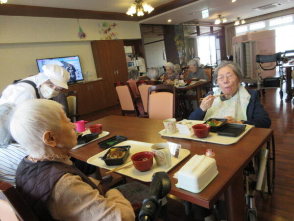 IMG 0839 600x450 - 鴻之台ケアホーム★１０周年