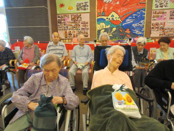 IMG 0920 600x450 - 鴻之台ケアホーム★１０周年