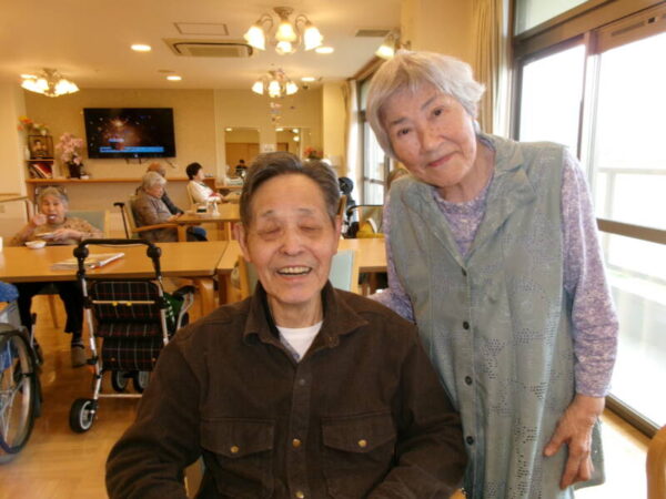 102 0893 600x450 - 9月お誕生日会