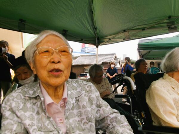 102 1023 600x450 - 秋祭り・２０２４（ボランティア編）