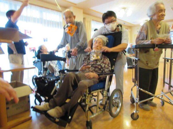 IMG 2097 600x450 - 鴻之台ケアホームの運動会