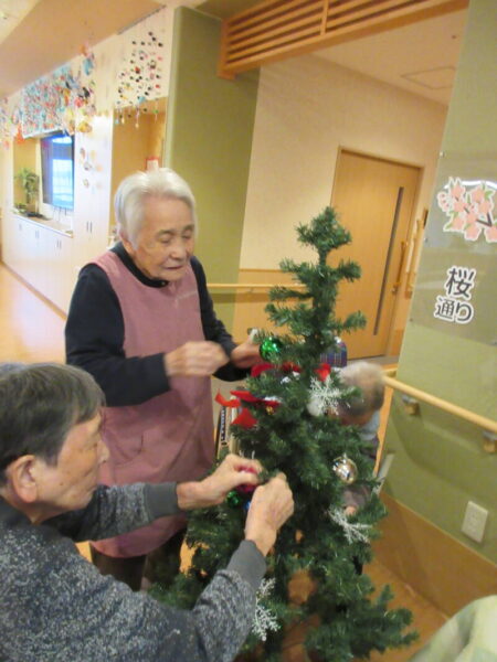 IMG 2560 1 450x600 - 2024年　鴻之台CHクリスマス会
