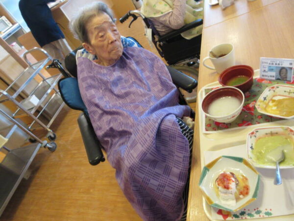 2024年 鴻之台CHクリスマス会 IMG 2749 1 600x450 - 2024年 鴻之台CHクリスマス会